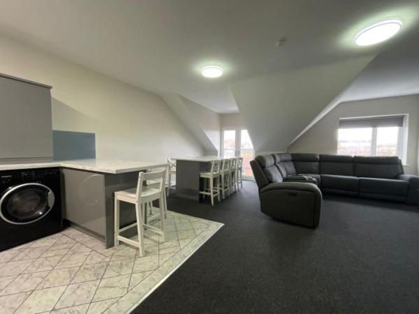 Ryan I Air I Bnb - 102 Mill Street - Free Parking Liverpool Extérieur photo