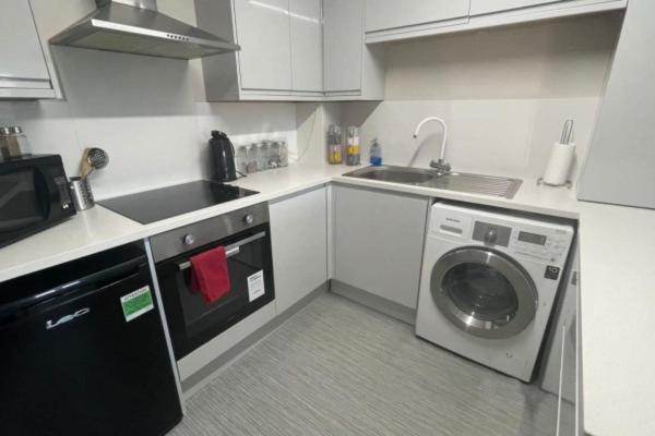 Ryan I Air I Bnb - 102 Mill Street - Free Parking Liverpool Extérieur photo