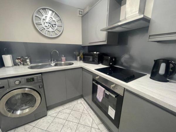 Ryan I Air I Bnb - 102 Mill Street - Free Parking Liverpool Chambre photo